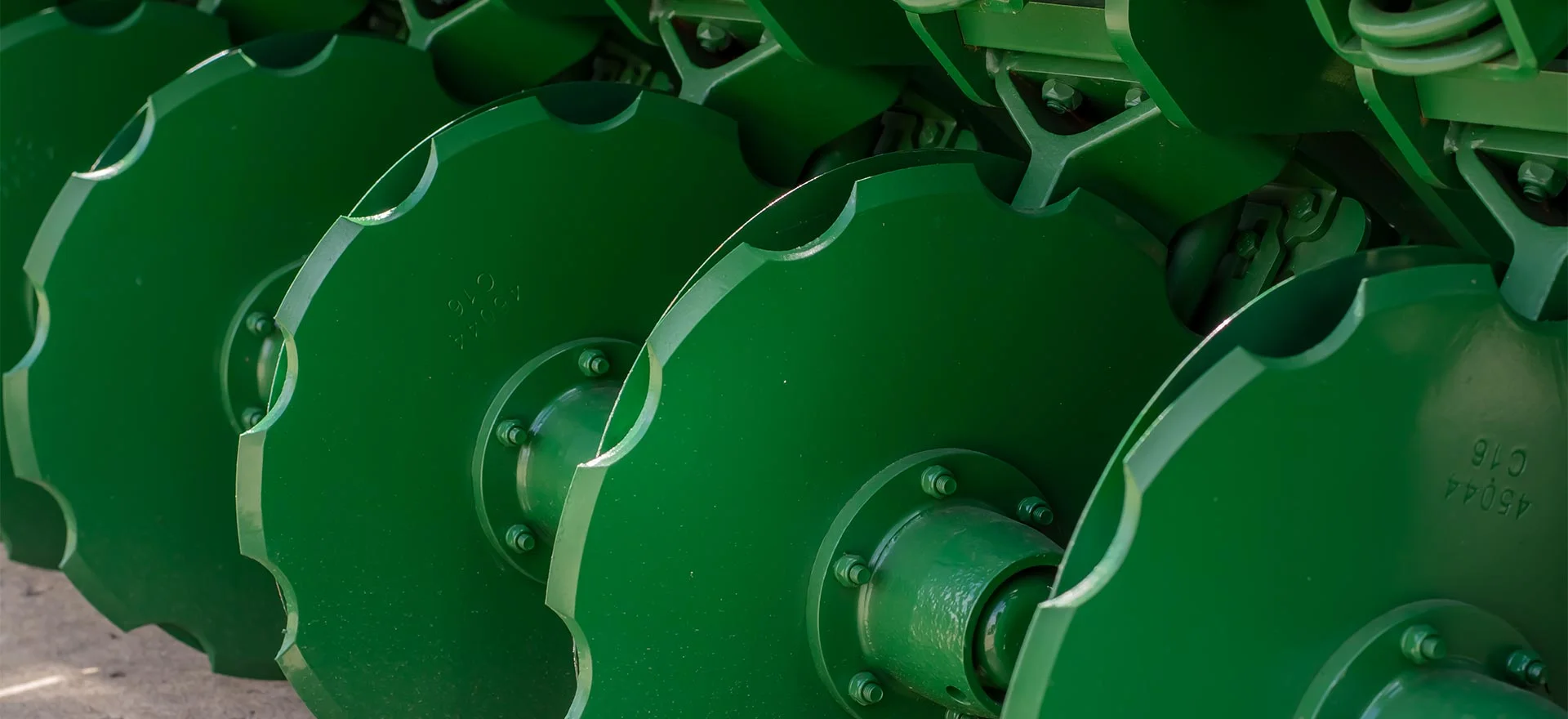 Scalloped Coulters Double Disc Openers on a 3.5m Pasture Drill